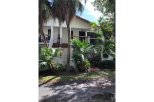 7450 Sw 153rd Pl 202-2, Miami