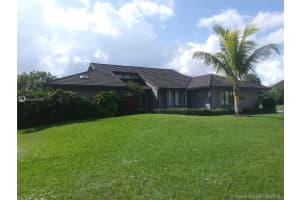1068 Ne Quinn Pl, Jensen Beach