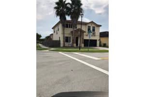 10488 Sw 231st Ter, Miami