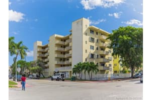 1030 9th St 404, Miami Beach