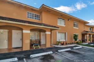 7825 W 36 Avenue 103, Hialeah