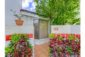 2410 San Remo Cir, Homestead