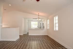 14725 Balgowan Rd 201-4, Miami Lakes 14725 Balgowan Rd 201-4, Miami Lakes