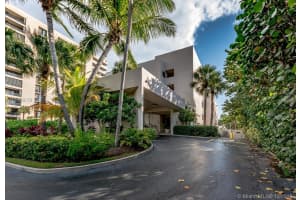 420 Celestial Way 105, Juno Beach