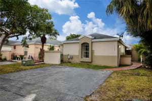 14955 Sw 75th Ter, Miami