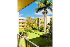 100 Edgewater Dr 241, Coral Gables