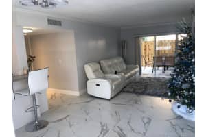 6235 Kendale Lakes Cir 132, Miami 6235 Kendale Lakes Cir 132, Miami