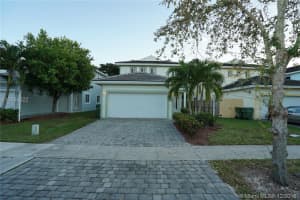 3154 Ne 3rd Dr, Homestead