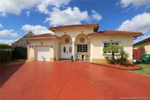 15895 Sw 55th Ter, Miami