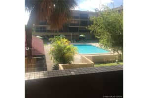 1750 W 56th St 102, Hialeah