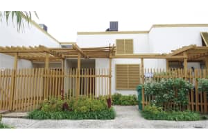 1727 Sw 131st Place Cir S ., Miami