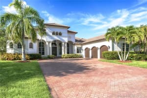 15090 Sw 16th St, Davie