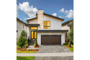10240 Nw 76th Ter, Doral