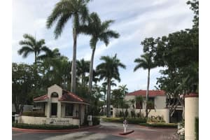 20150 Ne 3rd Ct 4, Miami