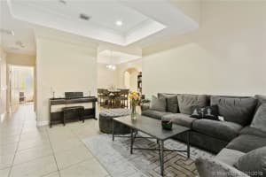 346 Ne 30th Ave, Homestead