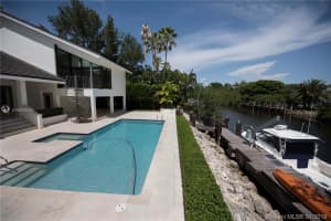 350 Costanera Rd, Coral Gables