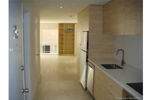 221 Meridian Ave 205, Miami Beach