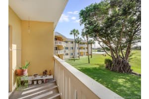 7440 Miami Lakes Dr F206, Miami Lakes