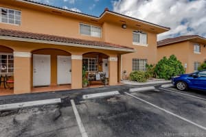 7845 W 36th Ave 204, Hialeah