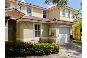 16555 Sw 48th Ter, Miami
