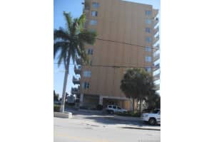 7545 E Treasure Dr 4i, North Bay Village