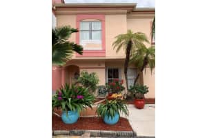 1188 Nw 123rd Pl 1215, Miami