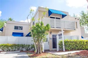14398 Sw 98th Ter 14398, Miami