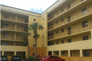 14931 Sw 82nd Ln 18-105, Miami