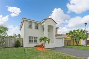 4273 Sw 84th Ter, Davie