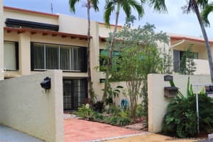 10642 Sw 79th Ter N/a, Miami