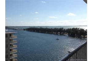 150 Se 25 Rd 14e 14e, Miami