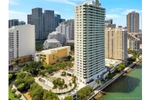 800 Claughton Island Dr 901, Miami