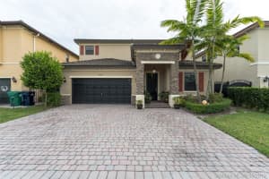 16576 Sw 43rd St, Miami