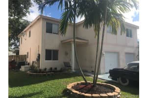 6111 Nw 2nd St, Margate