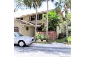 9014 Vineyard Lake Dr 9014, Plantation