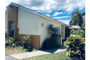 14953 Sw 75 Te, Miami