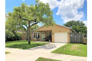1711 Sw 127th Ave, Davie