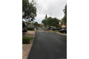 4630 Sw 163rd Path 4630, Miami
