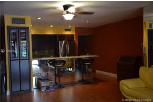 15538 Braemar Ct 15538, Miami Lakes