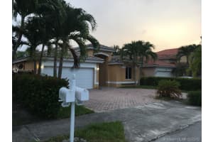 6910 Sw 163rd Pl, Miami