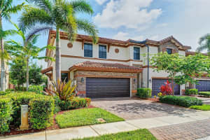 12255 Vaquero Trails Drive, Davie