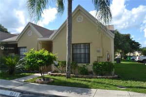 3599 Nw 83rd Ln, Sunrise