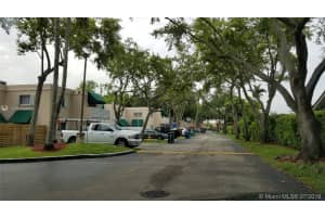 14390 Sw 98th Ter, Miami