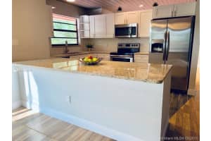 16031 Sw 104th Ter, Miami