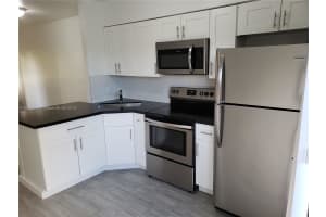 5500 W 21st Ct 106, Hialeah 5500 W 21st Ct 106, Hialeah