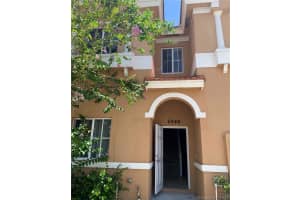 5946 Woodlands Blvd 5946, Tamarac