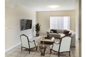 2630 W 76 St 209, Hialeah