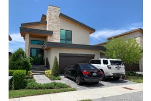 7638 Nw 103 Pl, Doral