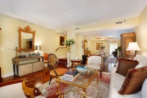 614 Valencia Avenue 103, Coral Gables 614 Valencia Avenue 103, Coral Gables