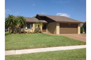 731 Nw 48th Ave, Coconut Creek